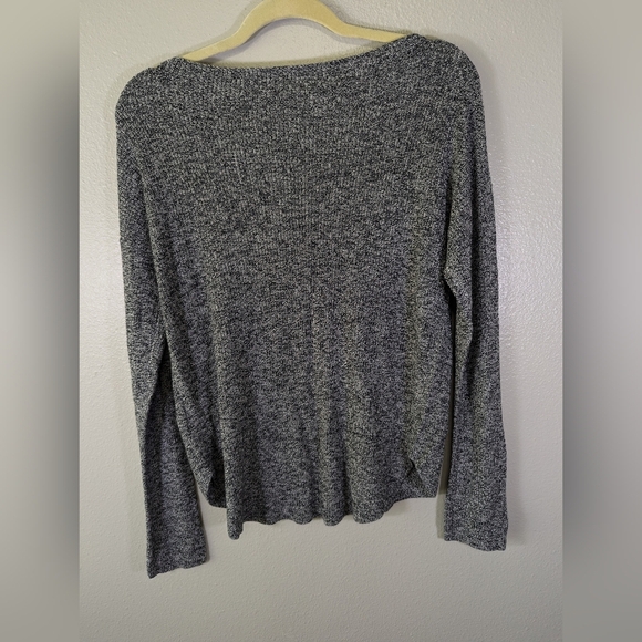 Express NWT gray wide neck sweater super soft size M - Picture 2 of 5